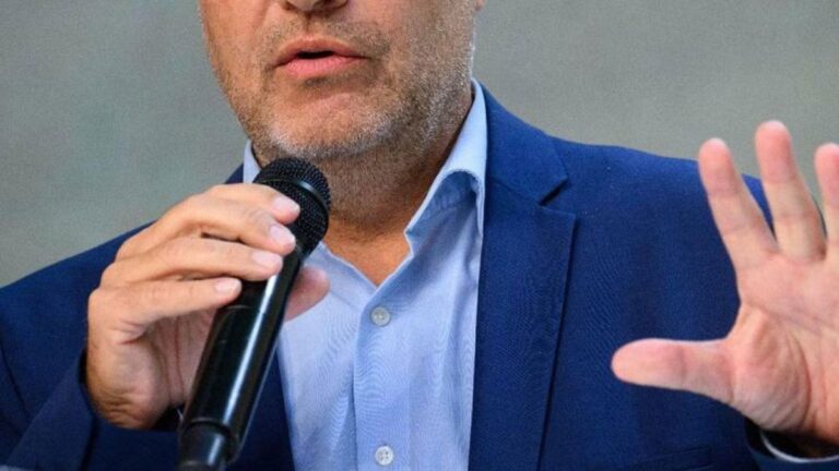 eski bakan milletvekilliginden istifa etti parti icinde buyuk kaos NtumxOOk