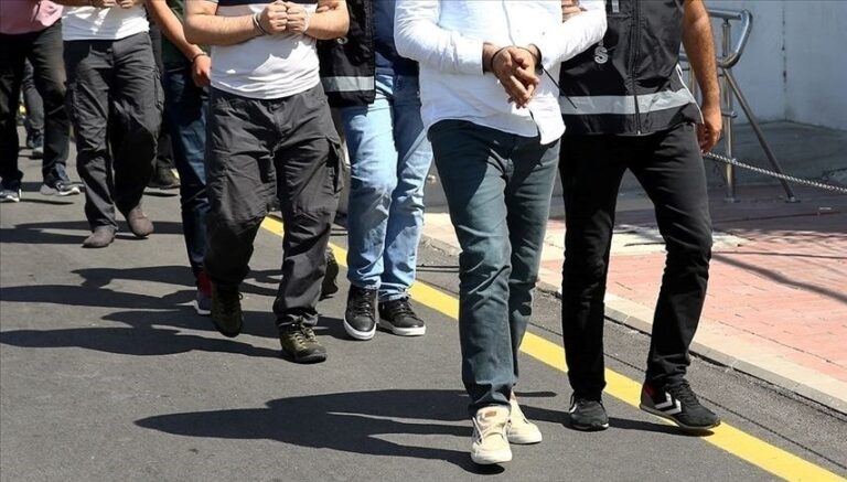 adanada safak vakti tefecilere operasyon PGpXyUxd