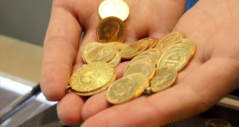 altin ve para piyasa uzmani acikladi gram altin sene sonu rekoru belli oldu ACZBDyYh