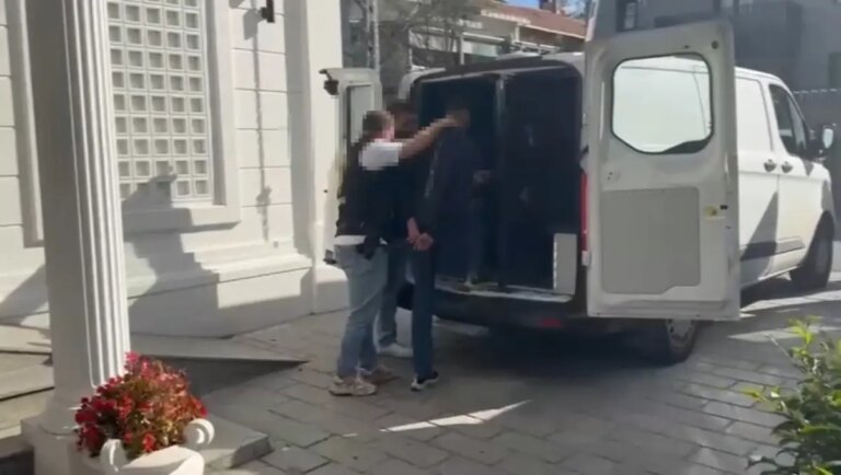 besiktasta kokaine gizli bolme soku Ja8XL6Hz