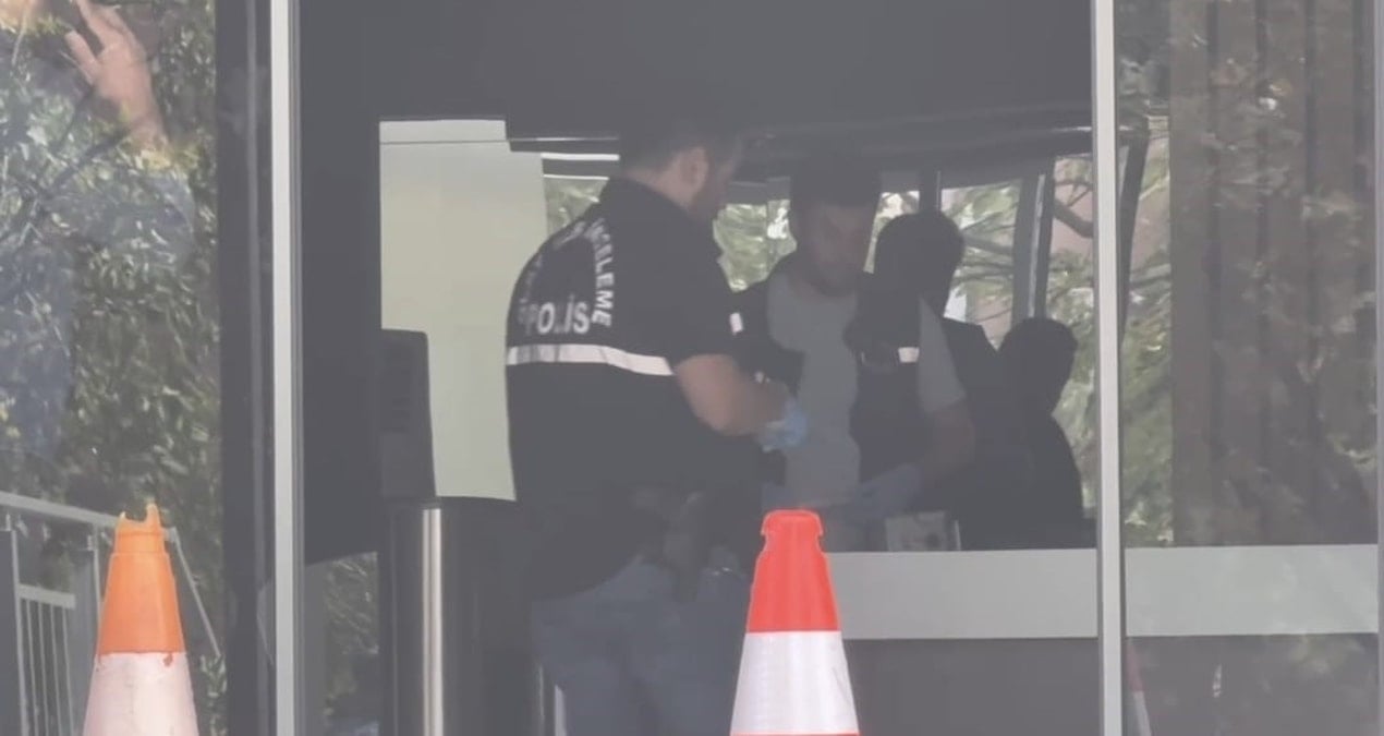 bosanmak isteyen kadini pompali tufekle vurup kacti kh49ceX4