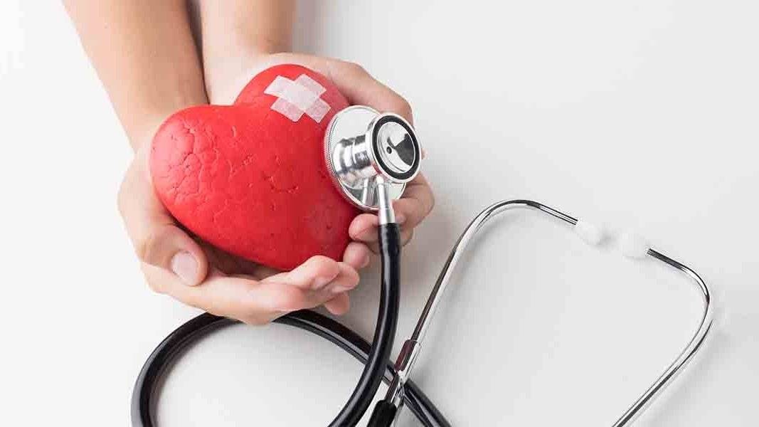 doc dr cimen turkiyede olumlerin yuzde 40inin sebebi kalp damar hastaliklari E9wOyOOM