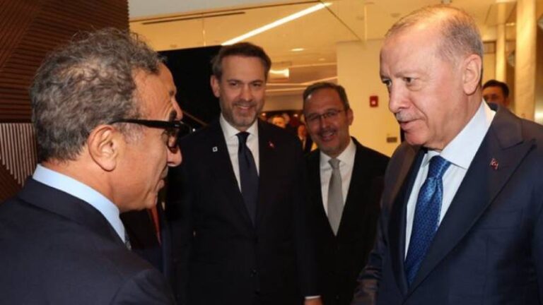 erdogan turkiye abd is konseyi baskani hamdi ulukaya ve abdli ust duzey sirket yoneticileriyle gorustu mfyuL6ne