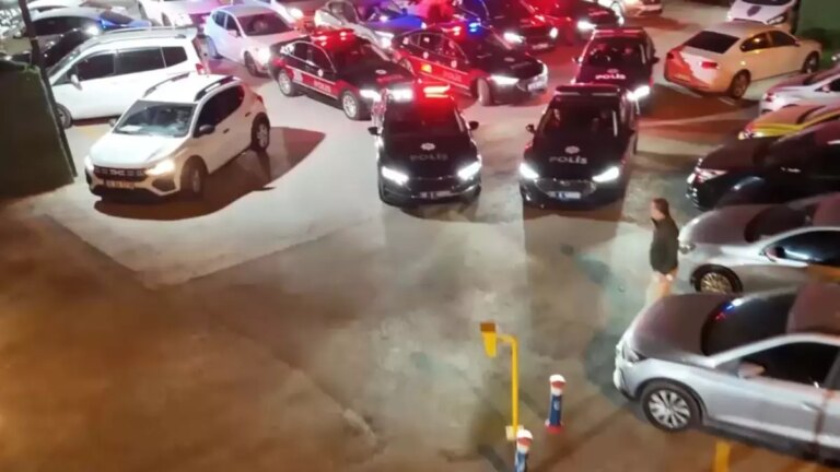 izmirde suclulara operasyon 115 gozalti dLtjdwpB