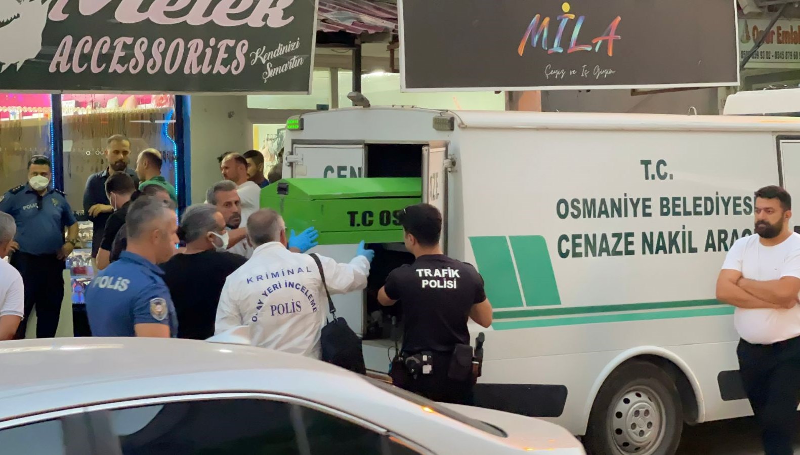 kotu koku ortaya cikardi is yerinde 2 kisinin cansiz bedenleri bulundu 2V8lkUnP