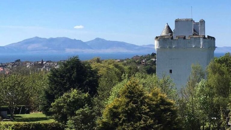 sahibinden satilik kale zindani yemek odasi olarak kullaniliyor prensese dugun hediyesiydi bTjga6vq