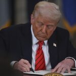 trumptan tarihi imza abd japonya ticaret anlasmasi resmen yururlukte zSSLJFsE