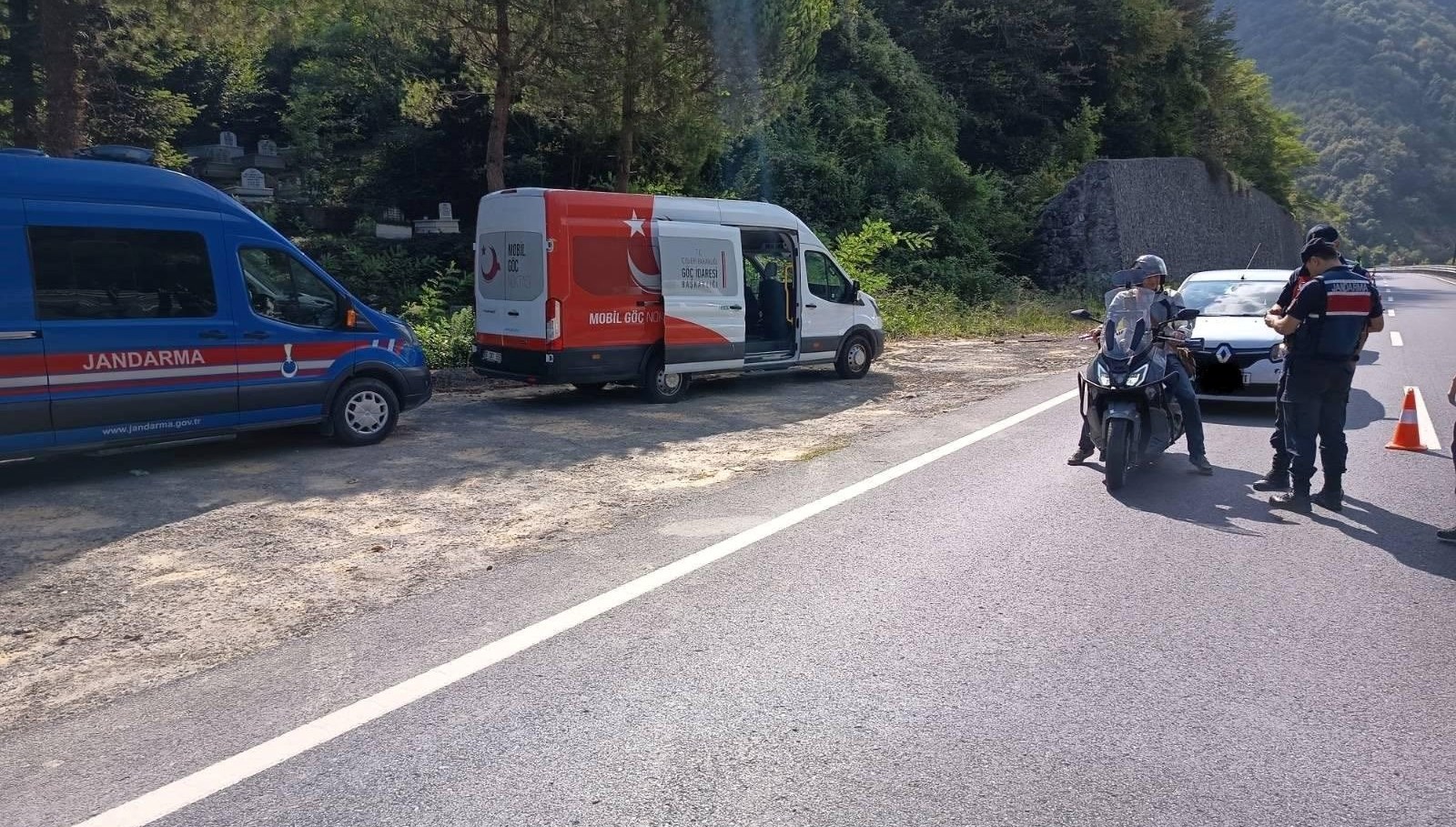 zonguldakta huzur operasyonlari 47 aranan sahis yakalandi kacak ocaklar imha edildi dkyjAuXq