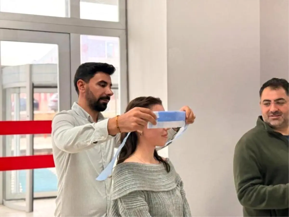 bseu ogrencileri gorme engellilerin zorluklarini deneyimledi eDWI2rut.jpg