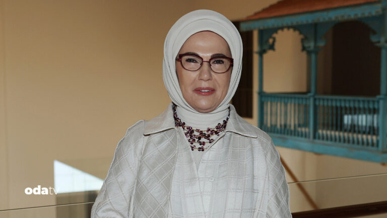 emine erdogandan ulusal muze ziyareti fJsVdiIe.jpg