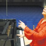 gulsin onay hic mola vermiyor uklIg1QJ.jpg