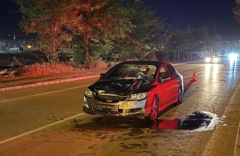 otomobil yayaya carpti hayatini kaybetti WGjcjU4h.jpg