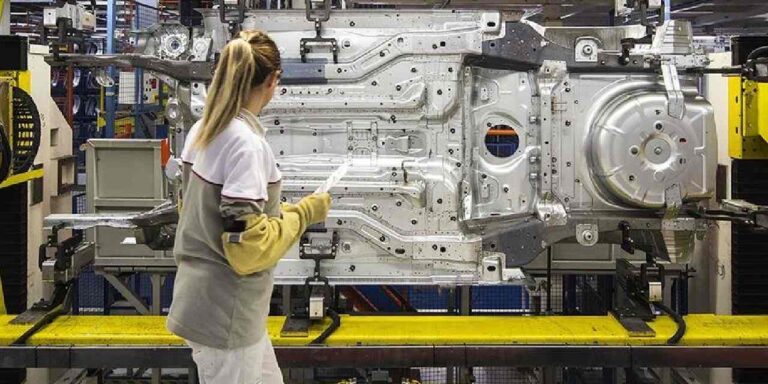 otomotiv ihracati eylulde 36 milyar dolari asti KKKSFXaX