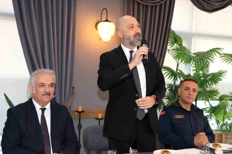 sokede muhtarlar gunu kutlandi ZKdmTDGm.jpg