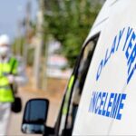 torununu kurtarmak isterken otomobilin carpmasiylacan verdi tL3Zm5vT.jpg