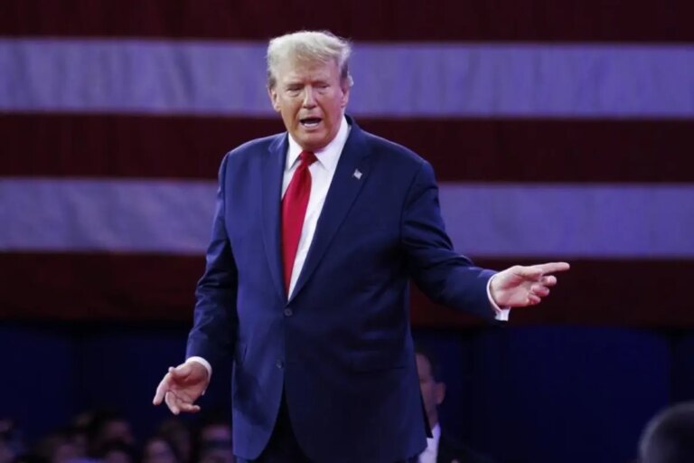 trump askerlerin maaslarinin odenmesi icin tum fonlari kullanma talimati verdi UCuwlstY.jpg