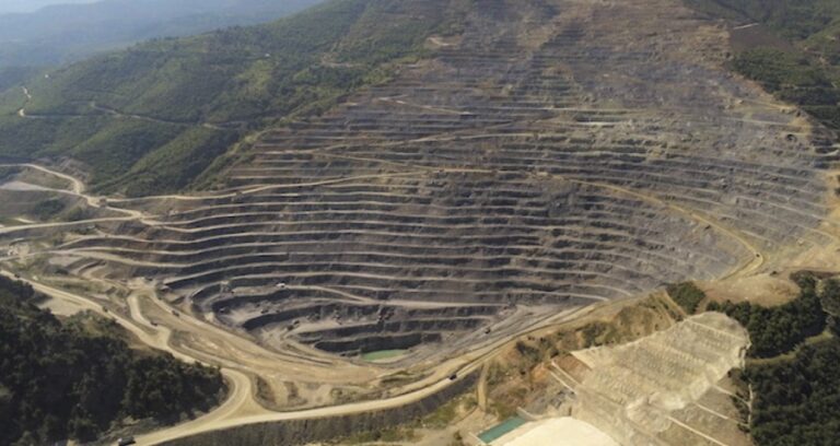 yabanci sirket turkiyedeki maden sahasinin tamamini satin aldi Wigg96QA.jpg