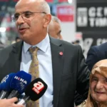 88 yasindaki emine teyze okumanin yasi olmadigini gosterdi pC7bqVZa.webp