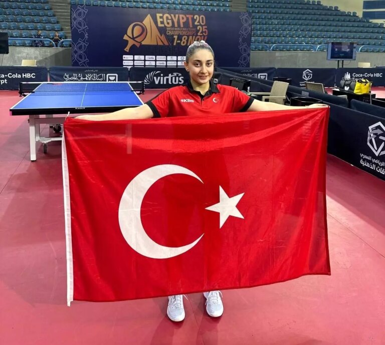 dunya masa tenisi sampiyonasinda turkiyeye gumus ve bronz madalya mNjqPPJR.jpg