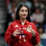 ebru acer virtus dunya masa tenisi sampiyonasinda gumus madalya kazandi jPkDnFaB.jpg