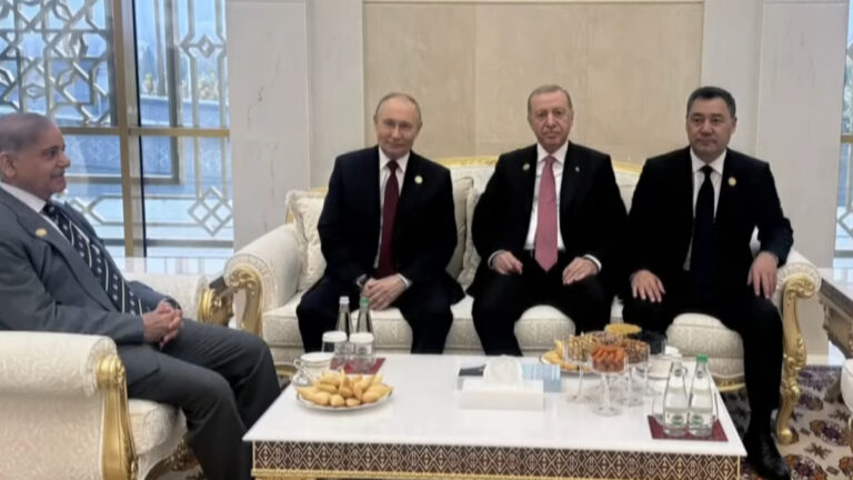 cumhurbaskani-erdogan-putin-ile-gorustu-v4wI9n6J.jpg