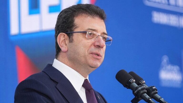 ibb-iddianamesinden-imamoglu-insaatin-resim-galerisinden-is-insanlarina-resim-ve-heykel-aldirildi-sePp3hwA.jpg