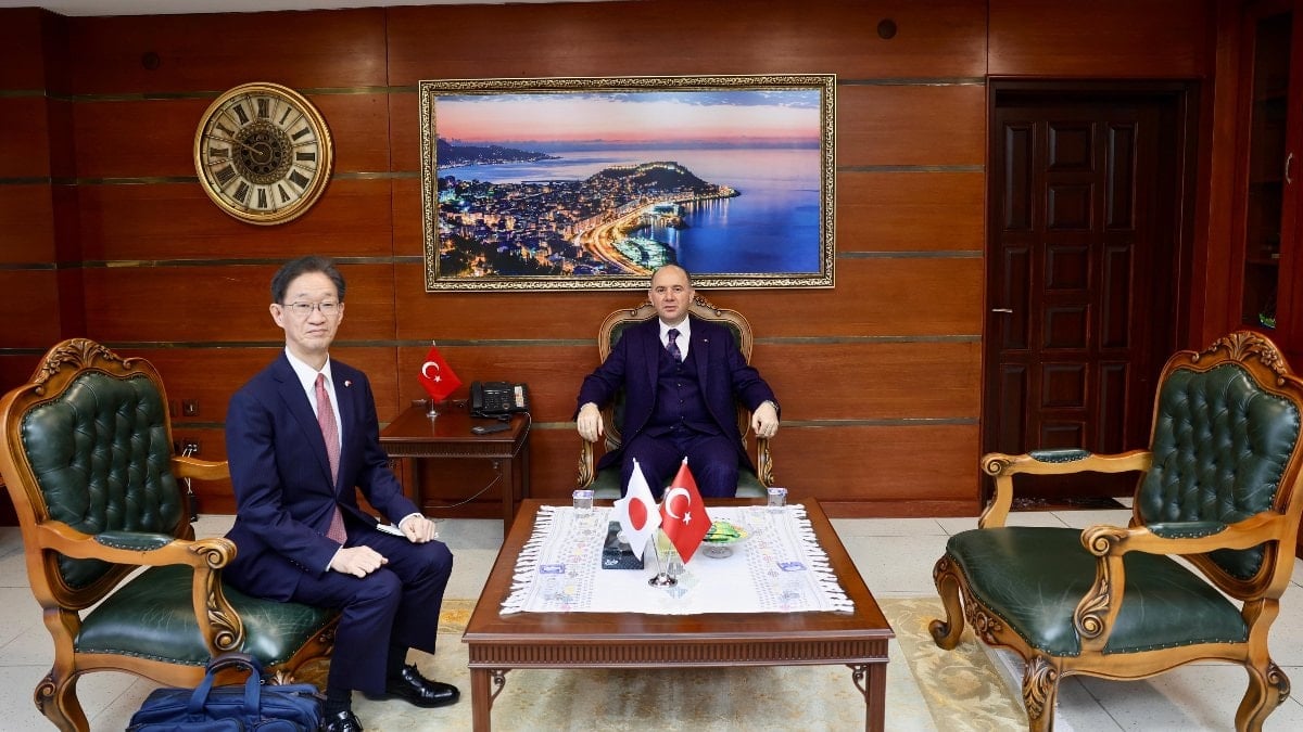 japonyanin-ankara-buyukelcisi-tamura-giresunda-ziyaretlerde-bulundu-7QjclQpk.jpg